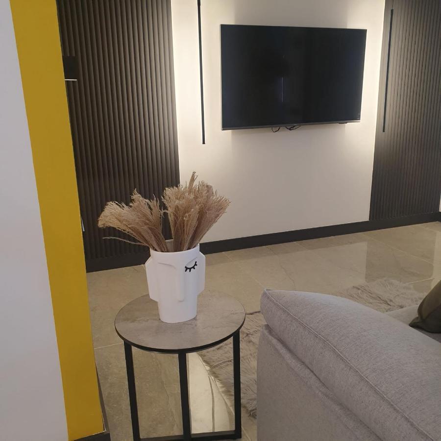 Urbanlux Olimpia Familiar Apartment Albacete Bagian luar foto
