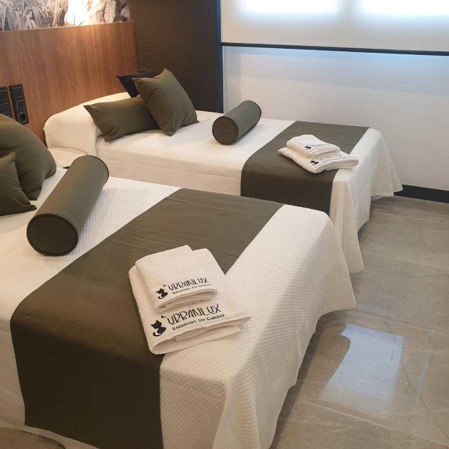 Urbanlux Olimpia Familiar Apartment Albacete Bagian luar foto